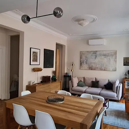 Luxury Apartment With Private Pool & Garden * Lissabon