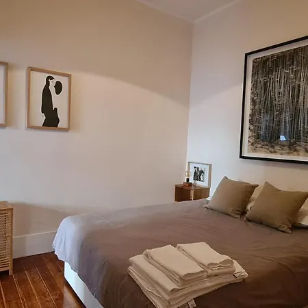 Luxury Apartment With Private Pool & Garden * Lisbona